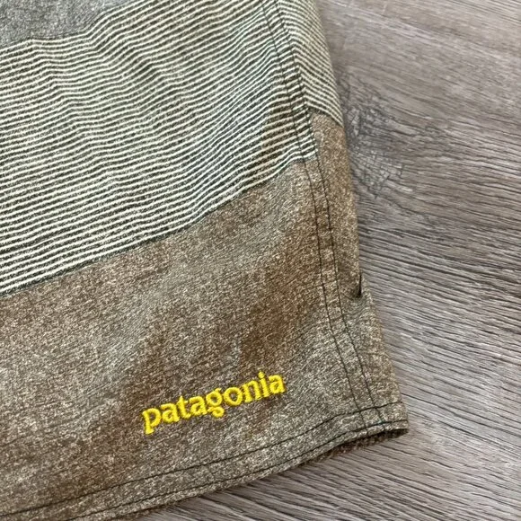 Patagonia Men's Swim 34 - Patagonia size 34 swim trunks - Picture 5 of 5